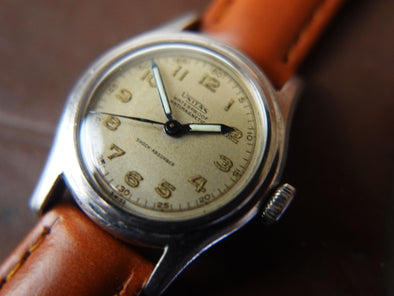 Vintage Unitas Antimagnetic 17 Jewel Mens Watch - Working